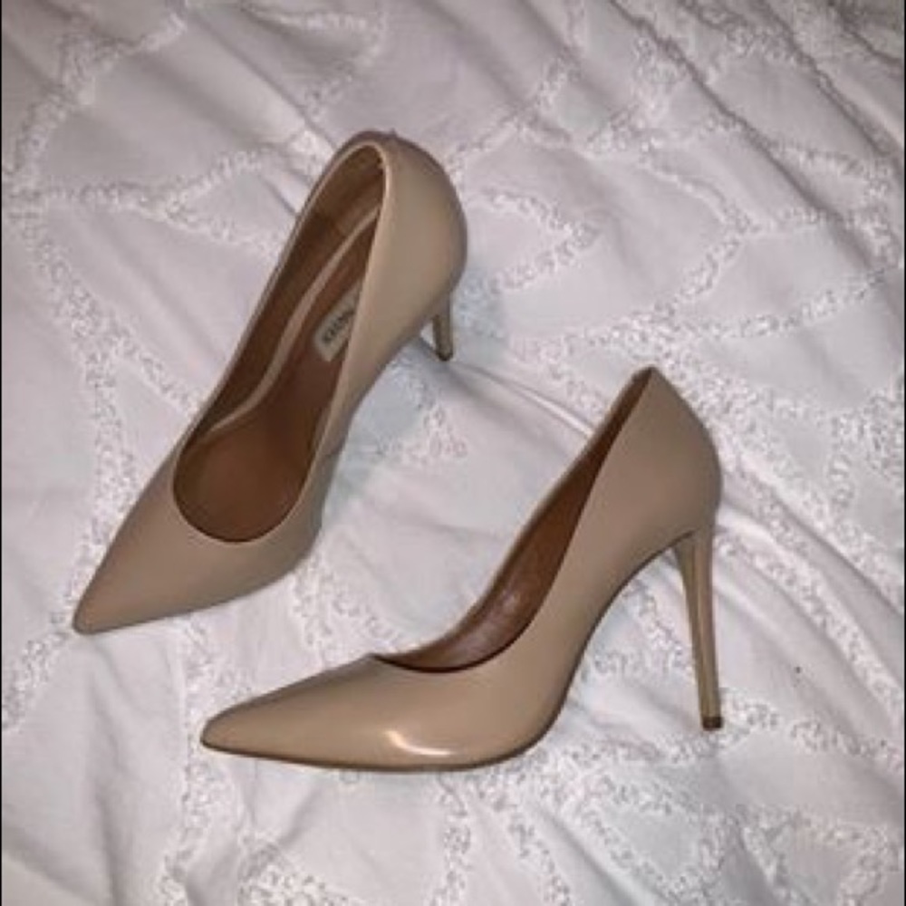 Steve Madden Nude Heels